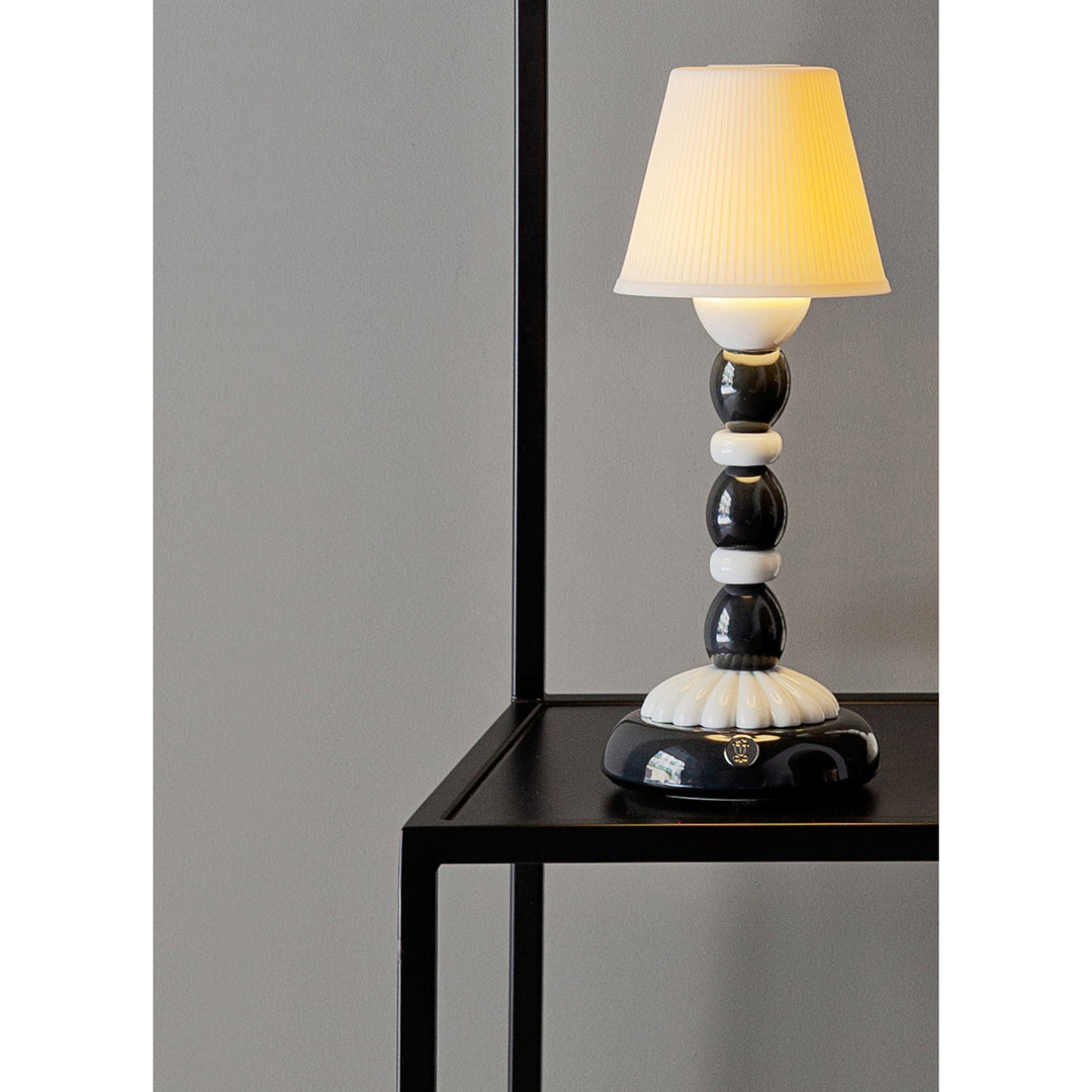 Image 3 Lladro Palm Firefly Table Lamp. Black and White - 01023763