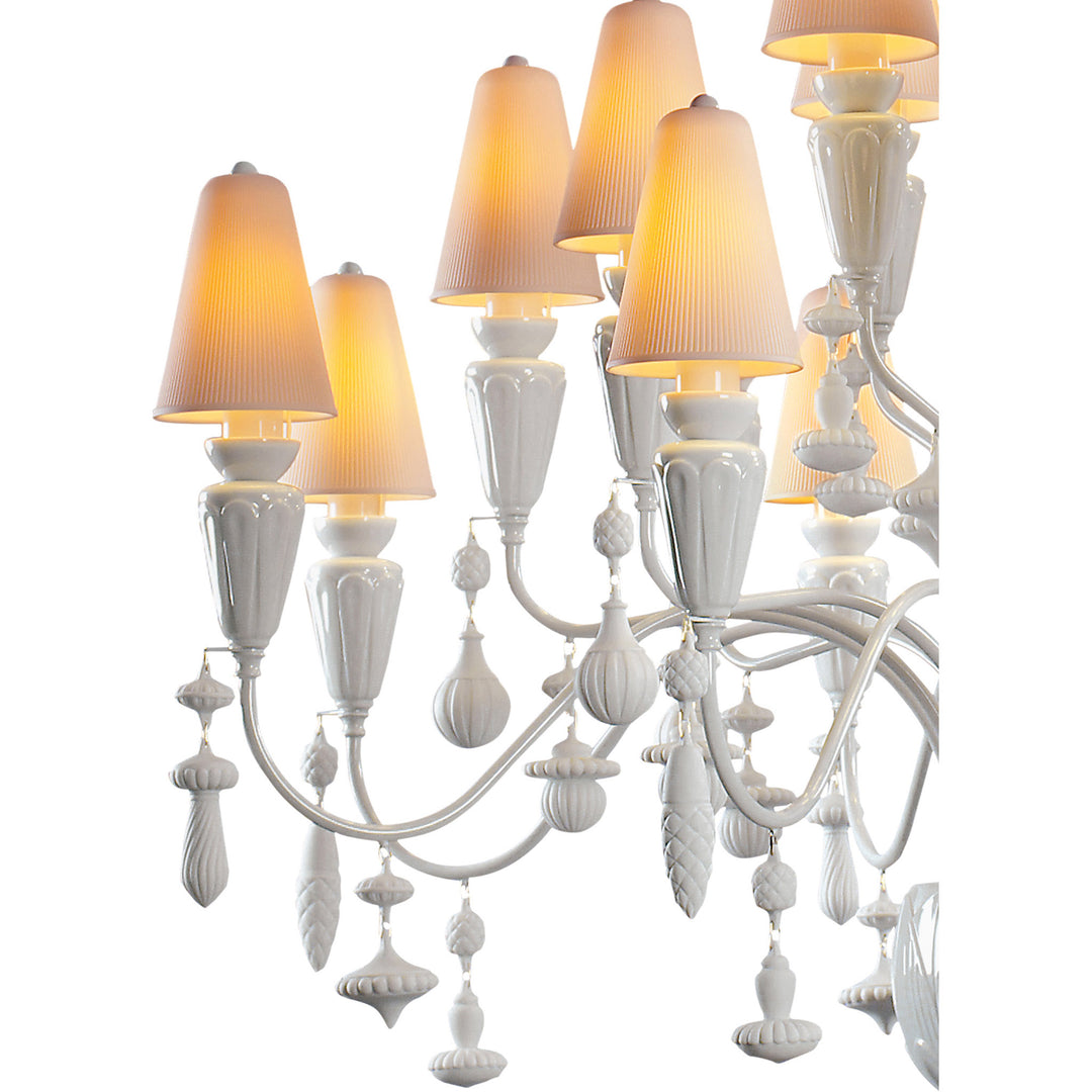 Image 5 Lladro Ivy and Seed 20 Lights Chandelier. Medium Model. White (US) - 01023817