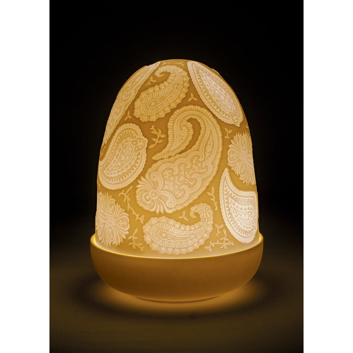 Image 4 Lladro Paisley Dome Table Lamp - 01023919