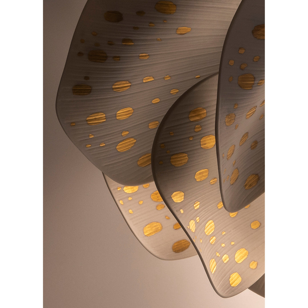 Image 2 Lladro Nightbloom Hanging Lamp 40cm. White & gold. (US) - 01024042