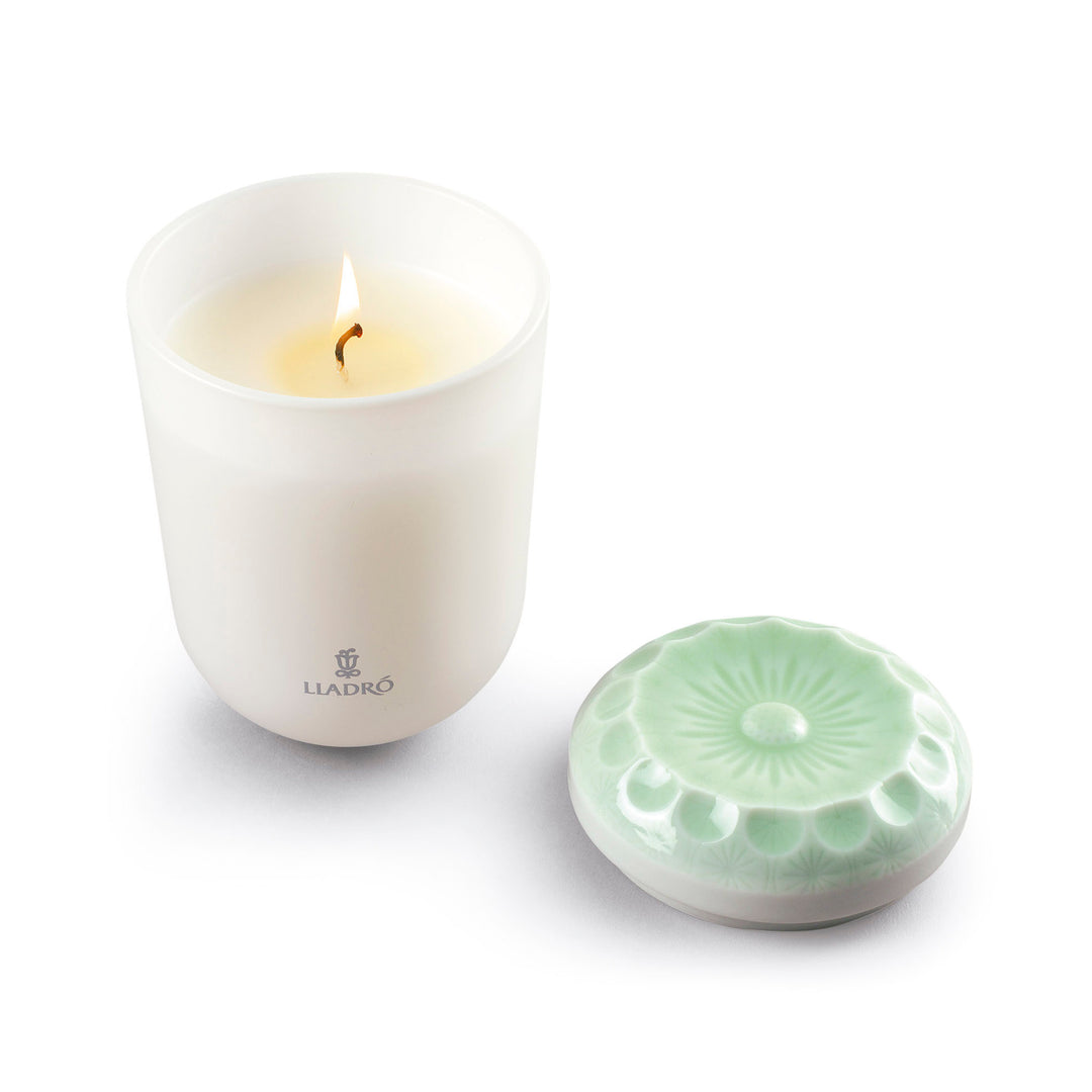 Image 2 Lladro Echoes of Nature Candle. On The Prairie Scent - 01040151
