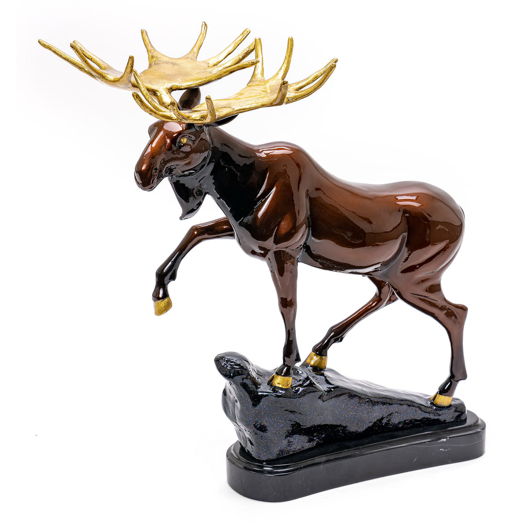 High-End Car Paint on Majestic Moose Statue