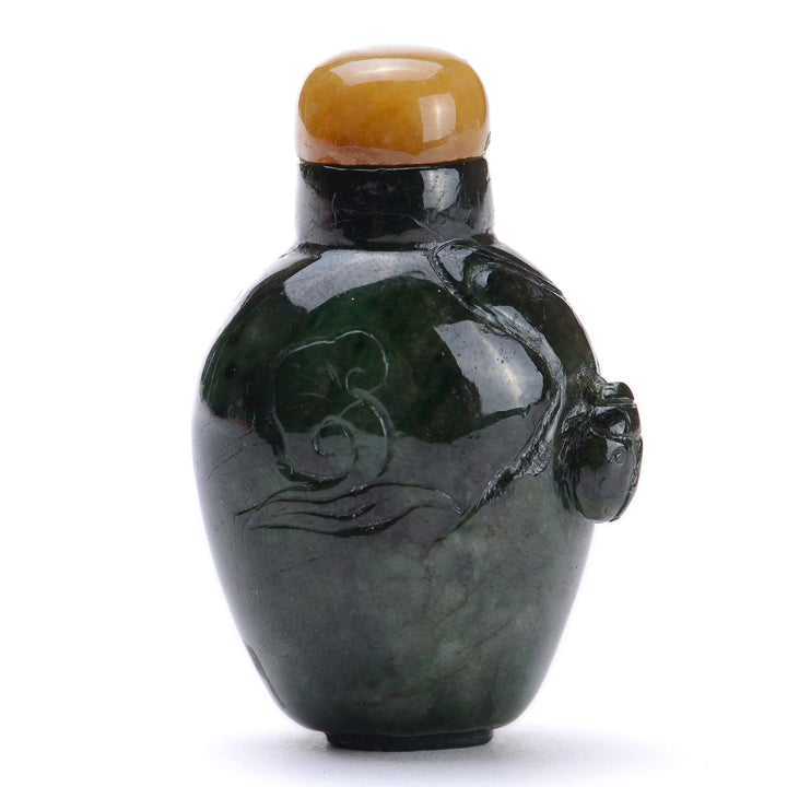 Regis Galerie Snuff Bottles Collection. Snuff Bottle Spinach Green Image #1