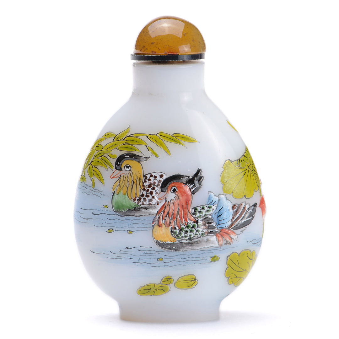 Regis Galerie Snuff Bottles Collection. Snuff Bottle Bird Motif Image #3