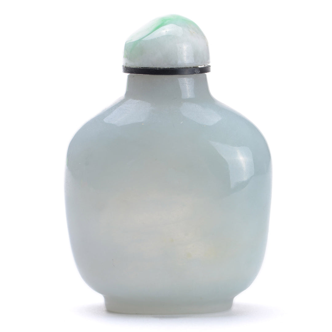 Regis Galerie Snuff Bottles Collection. Snuff Bottle - Polished Jade * Image #1