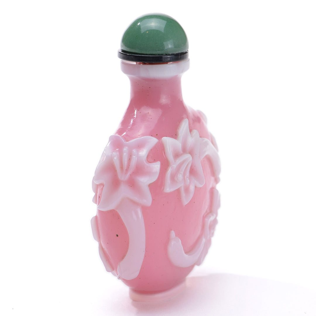 Regis Galerie Snuff Bottles Collection. Snuff Bottle 2-Tone Glass Image #4
