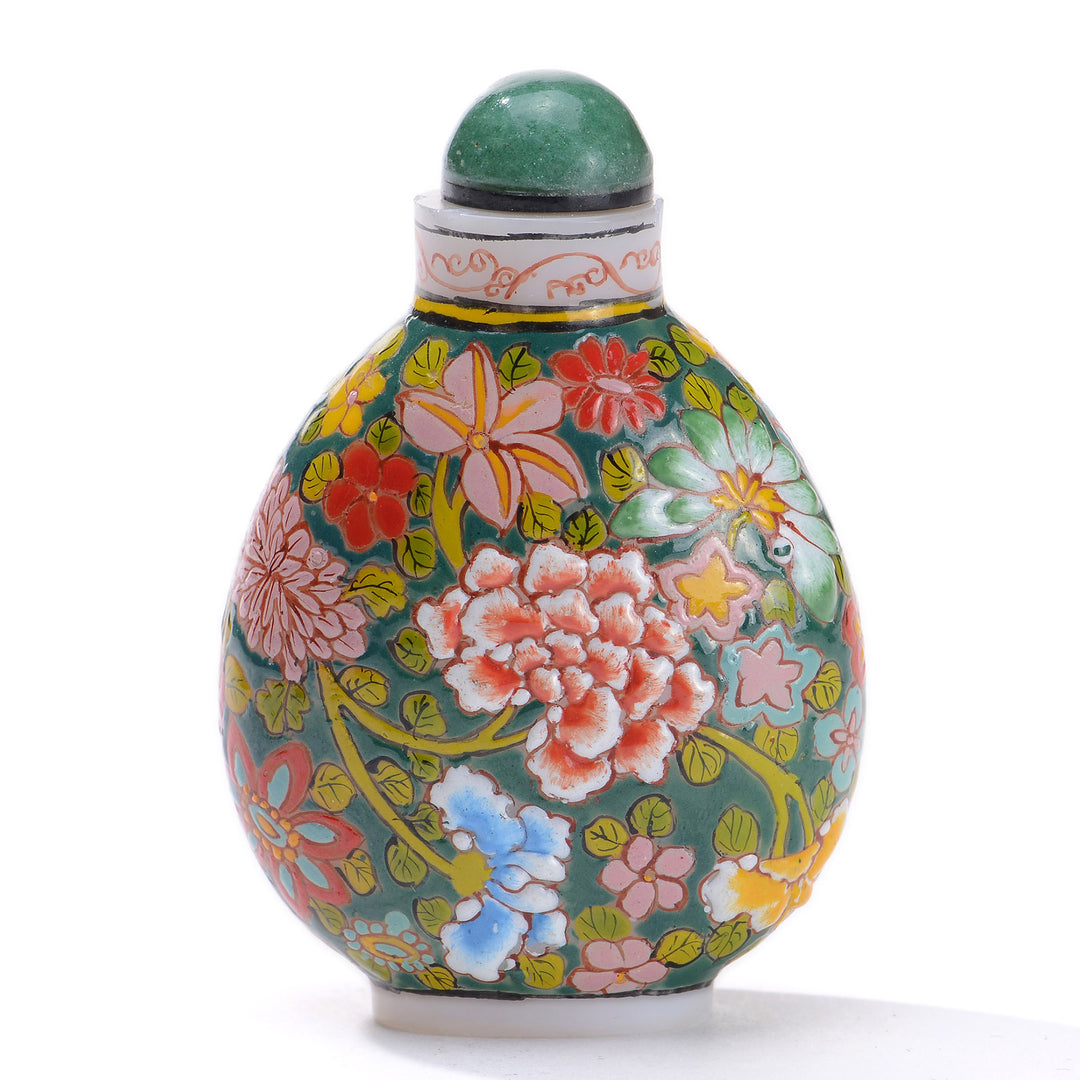 Collectibles Chinese Porcelain Handmade Exquisite Snuff Bottles 91428 -  Tony's Restaurant in Alton, IL