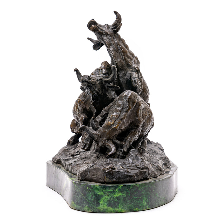 Antique-style bronze cattle grouping